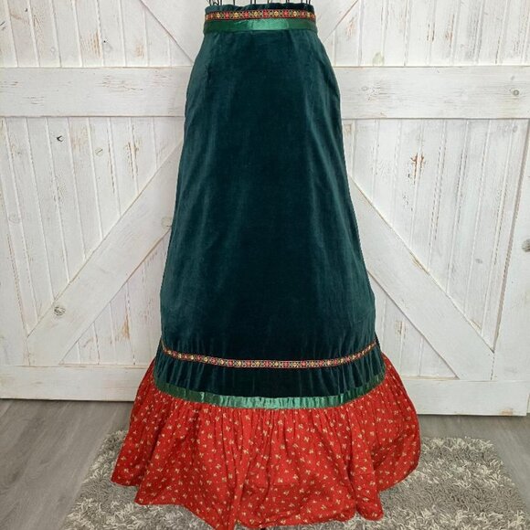 70's Vintage Red Green Velveteen Calico Prairie Maxi Skirt *FLAWS - Picture 4 of 10